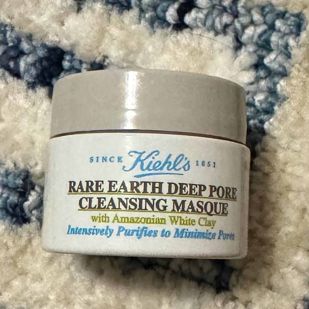Kiehl’s Rare Earth Deep Pore Clay Mask